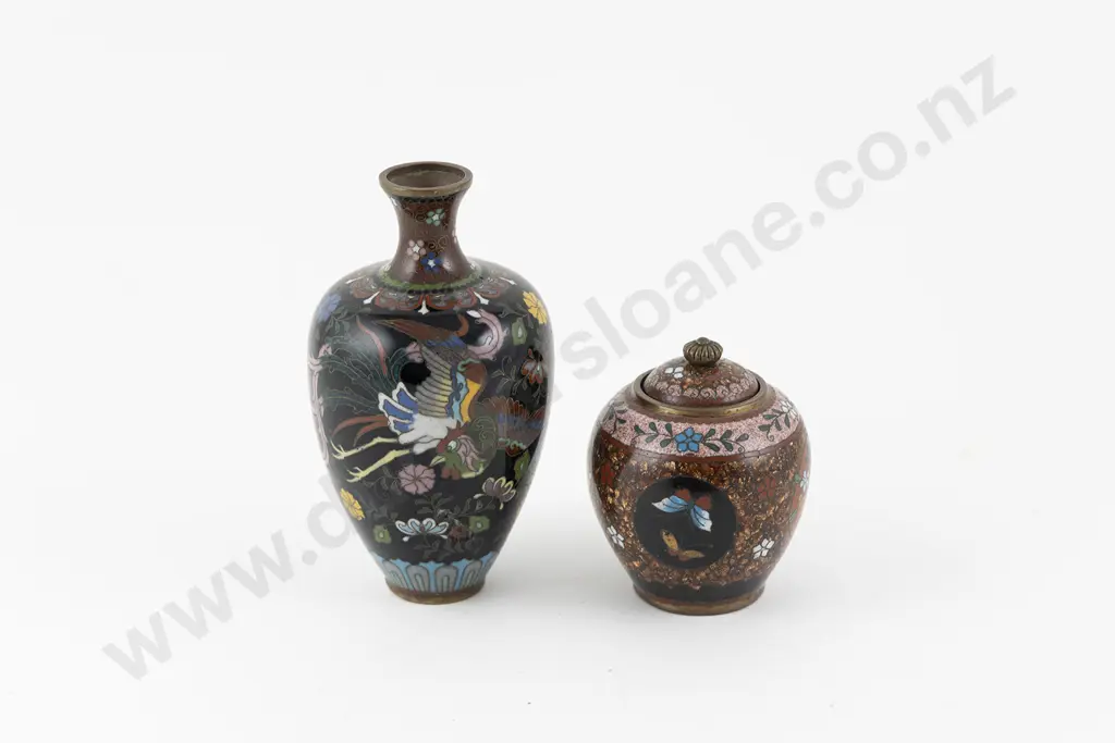 Two Japanese Late Meiji Period Cloisonne Vases Image 1++
