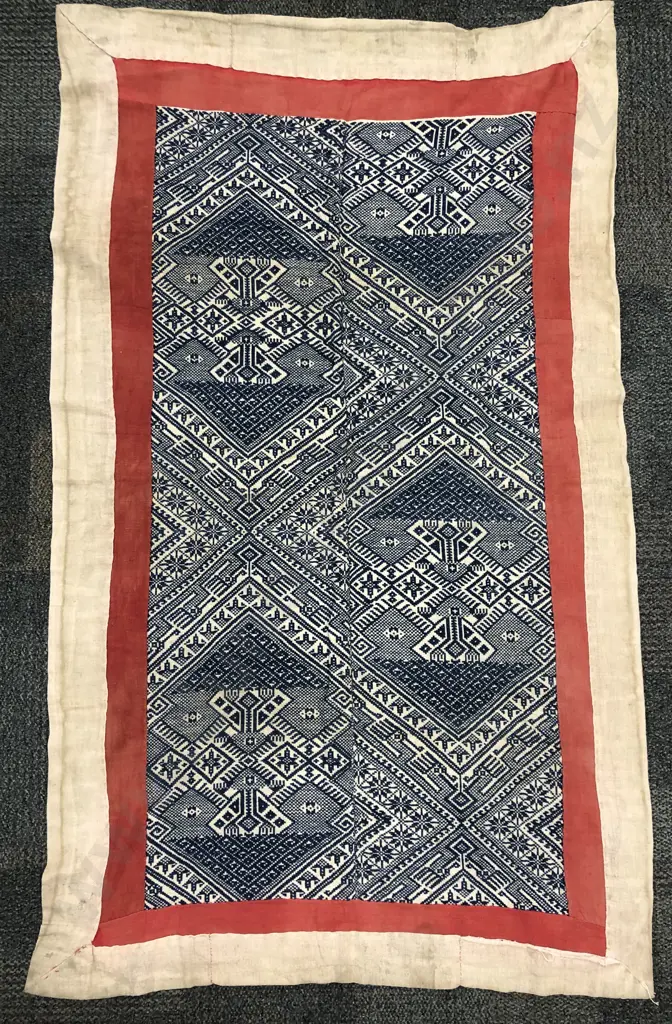 North Eastern Laos Pha Tuum Blanket Image 1++