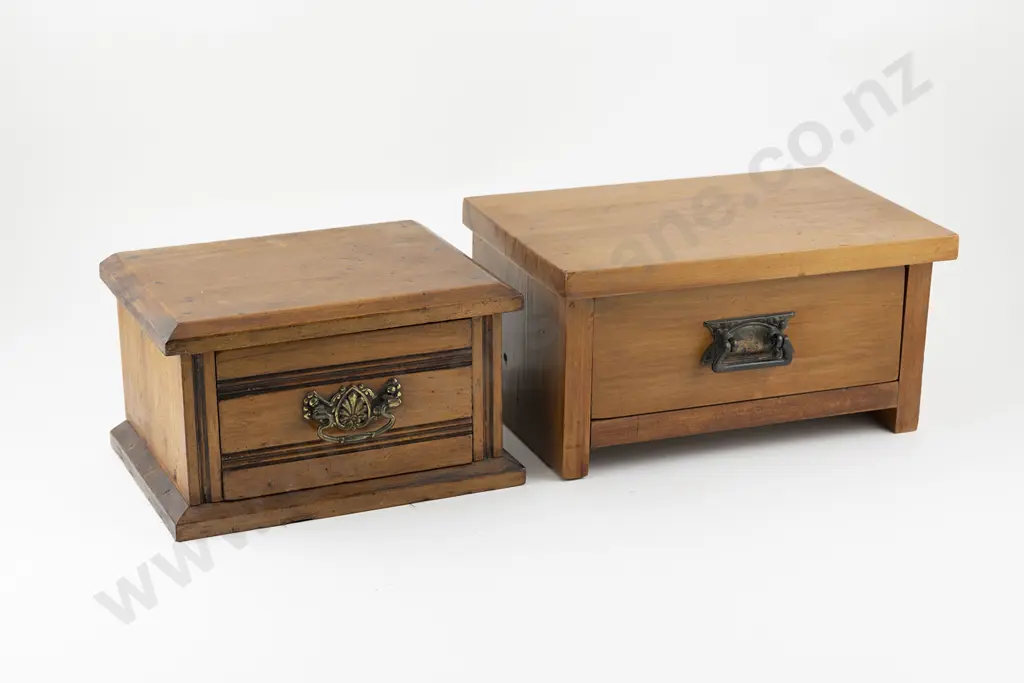 Two NZ Colonial Kauri Boxes Image 1++