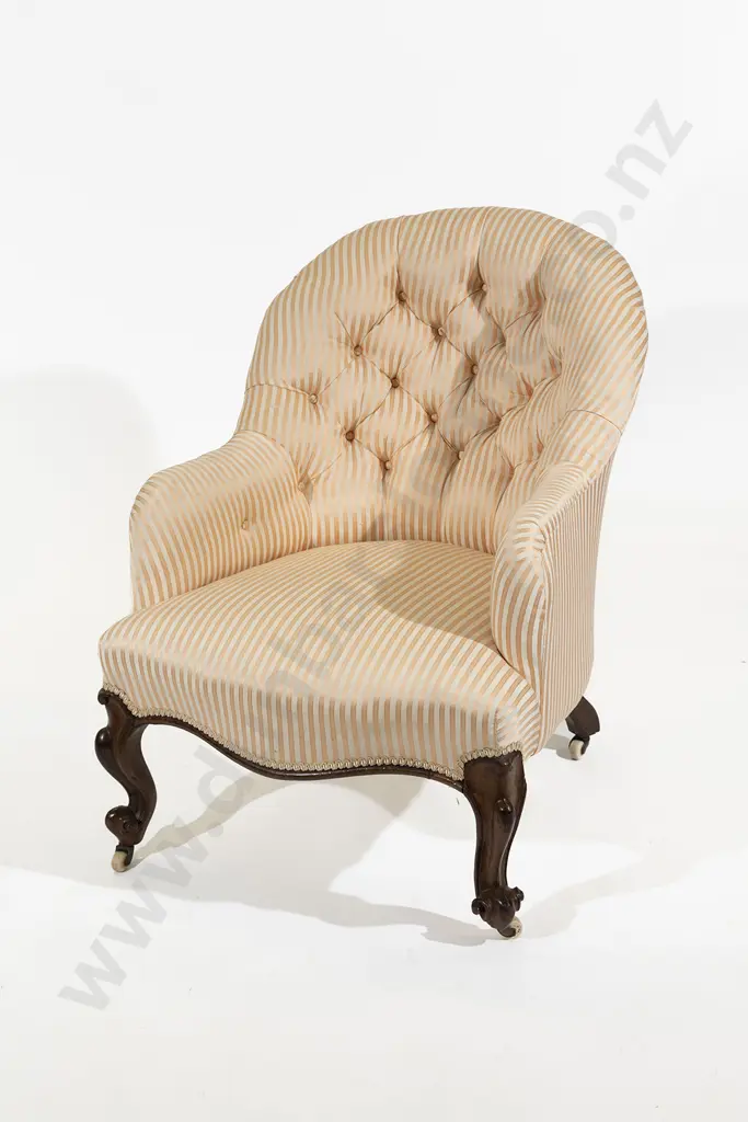 Victorian Walnut Framed Parlour Tub Chair Image 1++