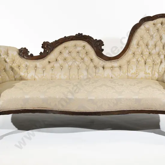 Victorian Carved Walnut Framed Chaise Longue