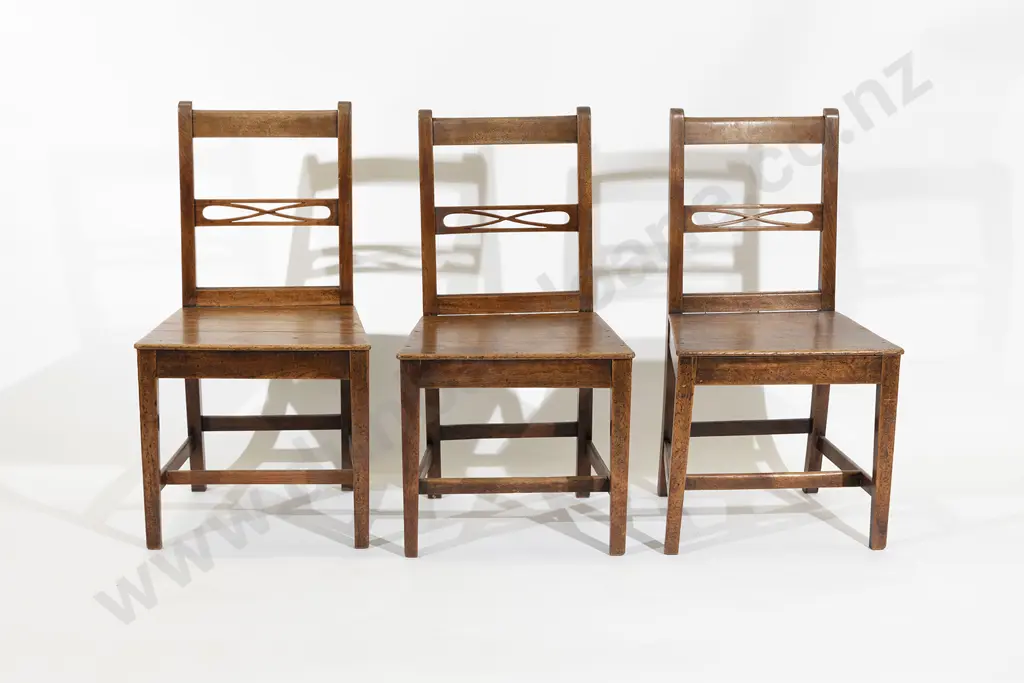 Three Geo III Country Elm Kitchen Chairs Image 1++