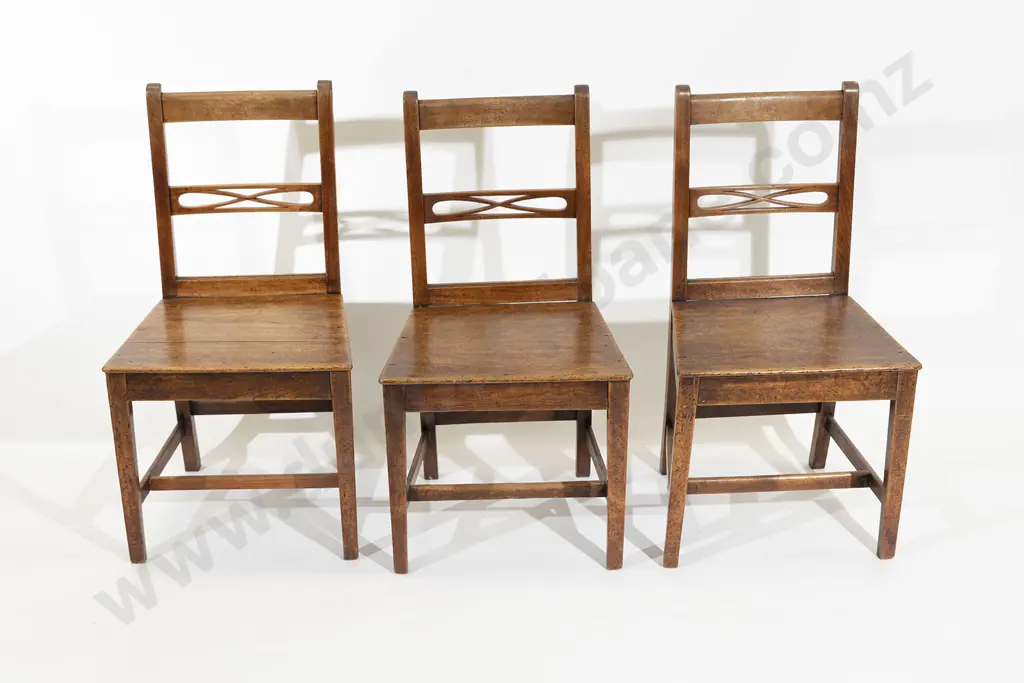 Three Geo III Country Elm Kitchen Chairs Image 1++