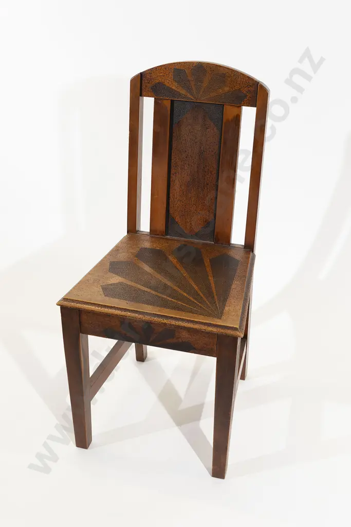 Early C20th NZ Rimu Hall Chair Image 1++