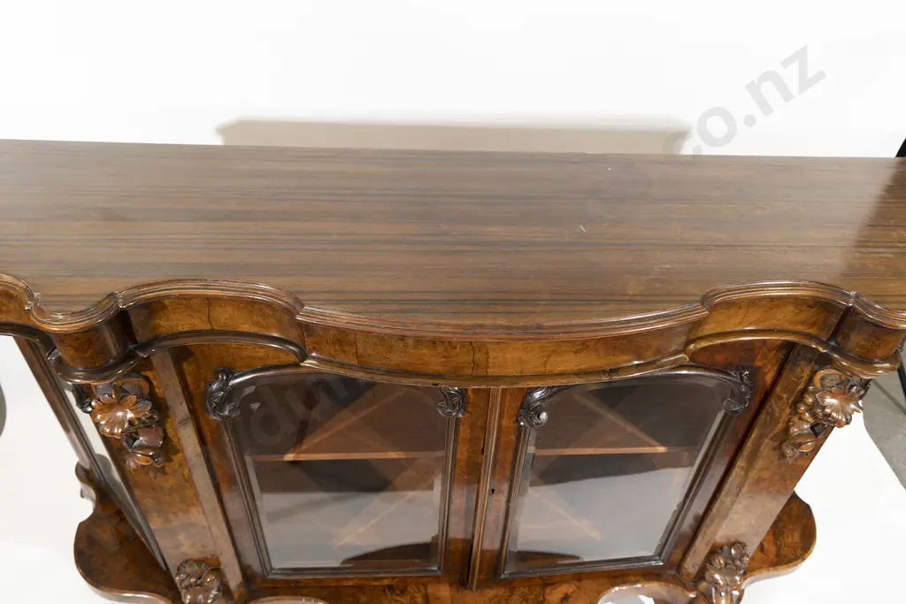 Victorian Figured Walnut Side Cabinet Image 1++