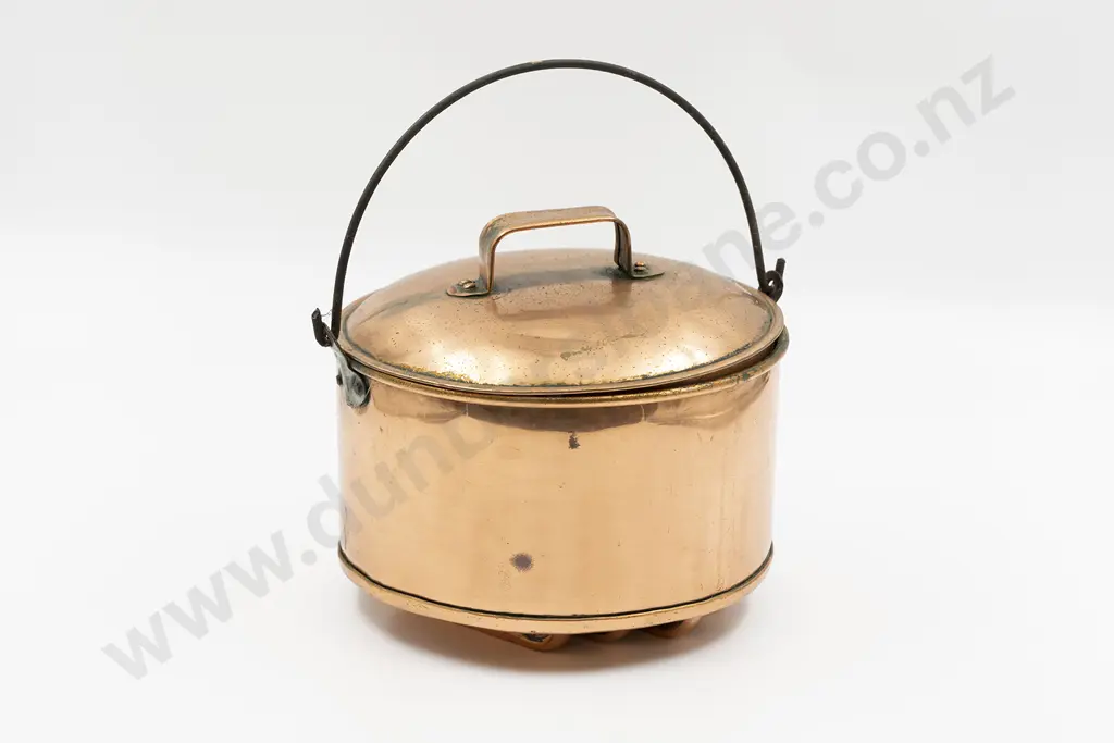 Lidded Copper Warming Pot Image 1++