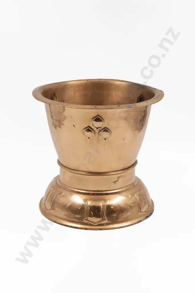 Art Nouveau Copper Jardiniere Image 1++
