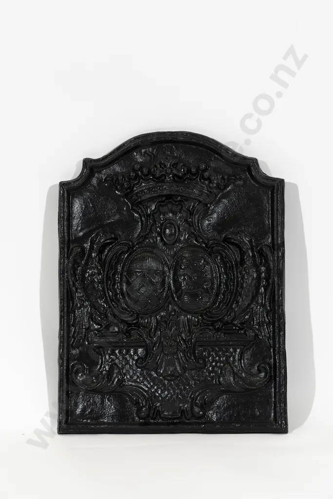 C19th Black Painted Cast Iron Fire Back Image 1++