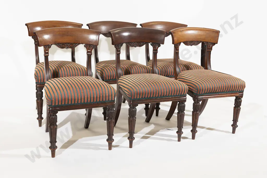 A Fine Quality Set of Six WMIV Mahogany Dining Chairs Image 1++