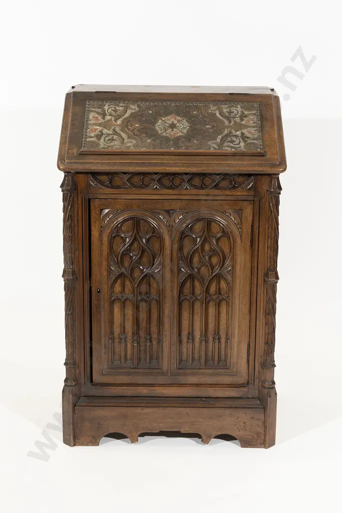 Late C19th French Oak Gothic Revival Bible Stand Image 1++