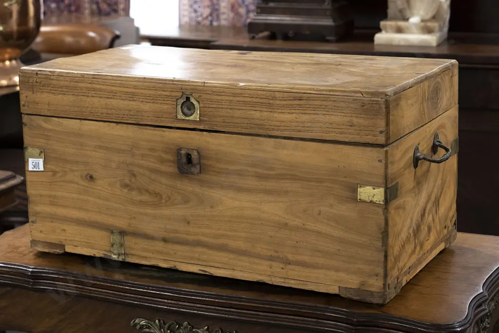 Small Early C19th Camphorwood Trunk Image 1++