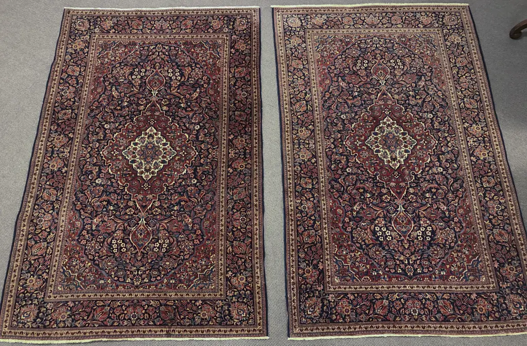 Pair Persian Isfahan Rugs Image 1++