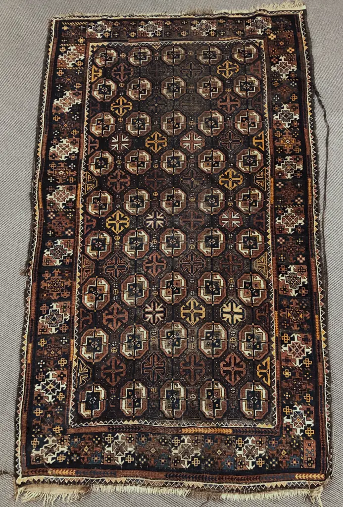 Antique Turkoman Rug Image 1++