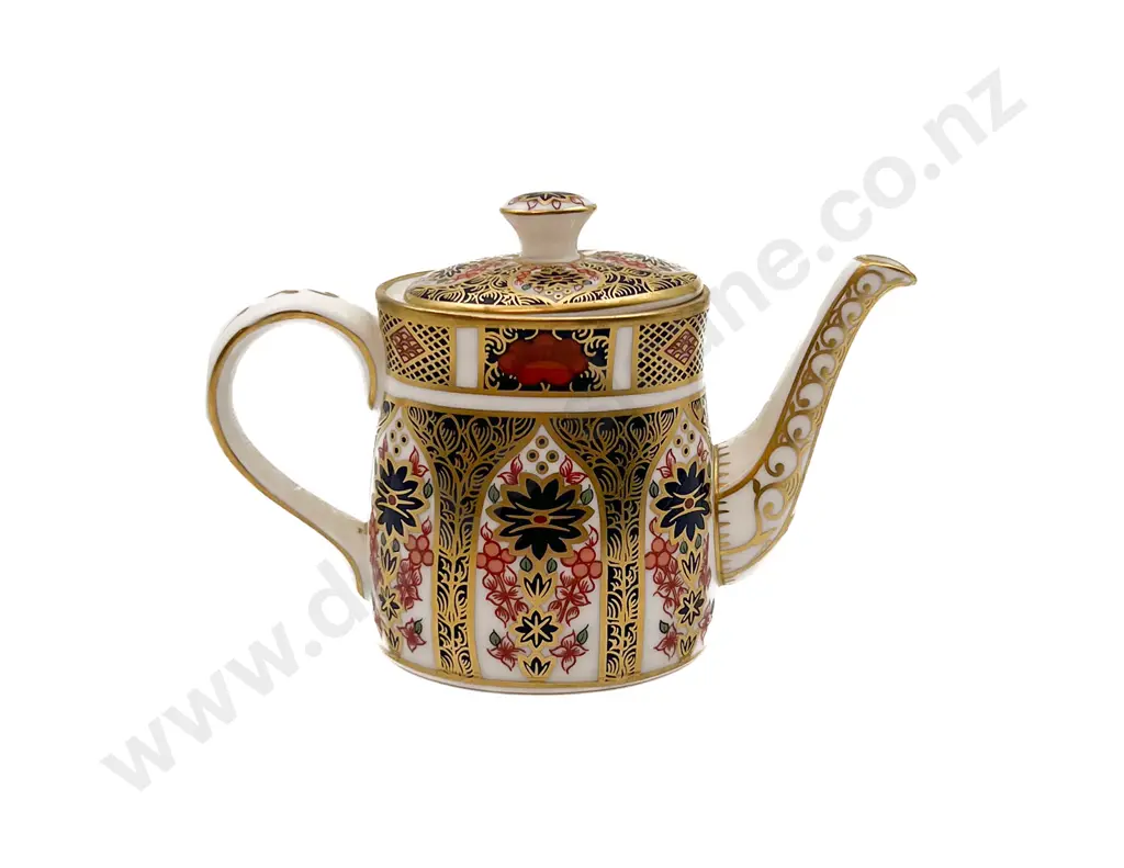 RCD Imari Pattern Small Tea Pot Image 1++