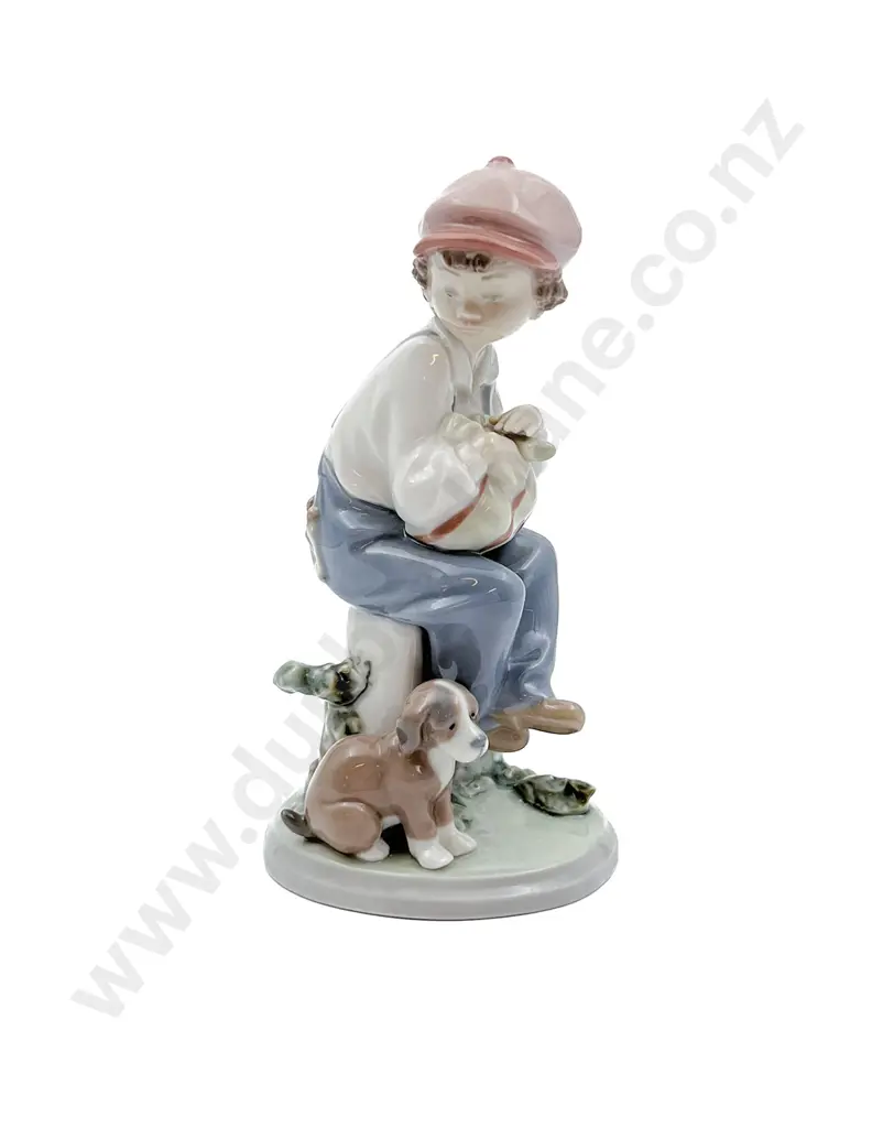 Lladro Figure of Boy with Puppy Image 1++