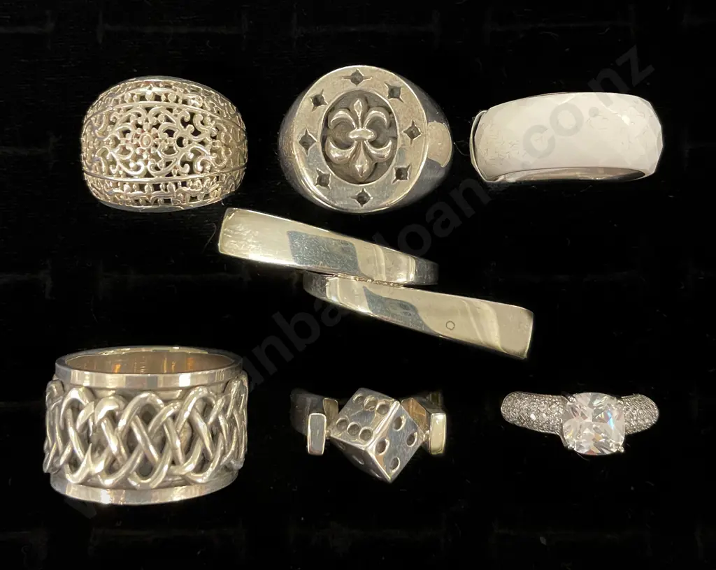 Seven S/S Rings Image 1++