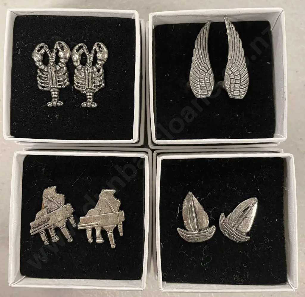 Four Pair White Metal Gents Cuff-Links Image 1++