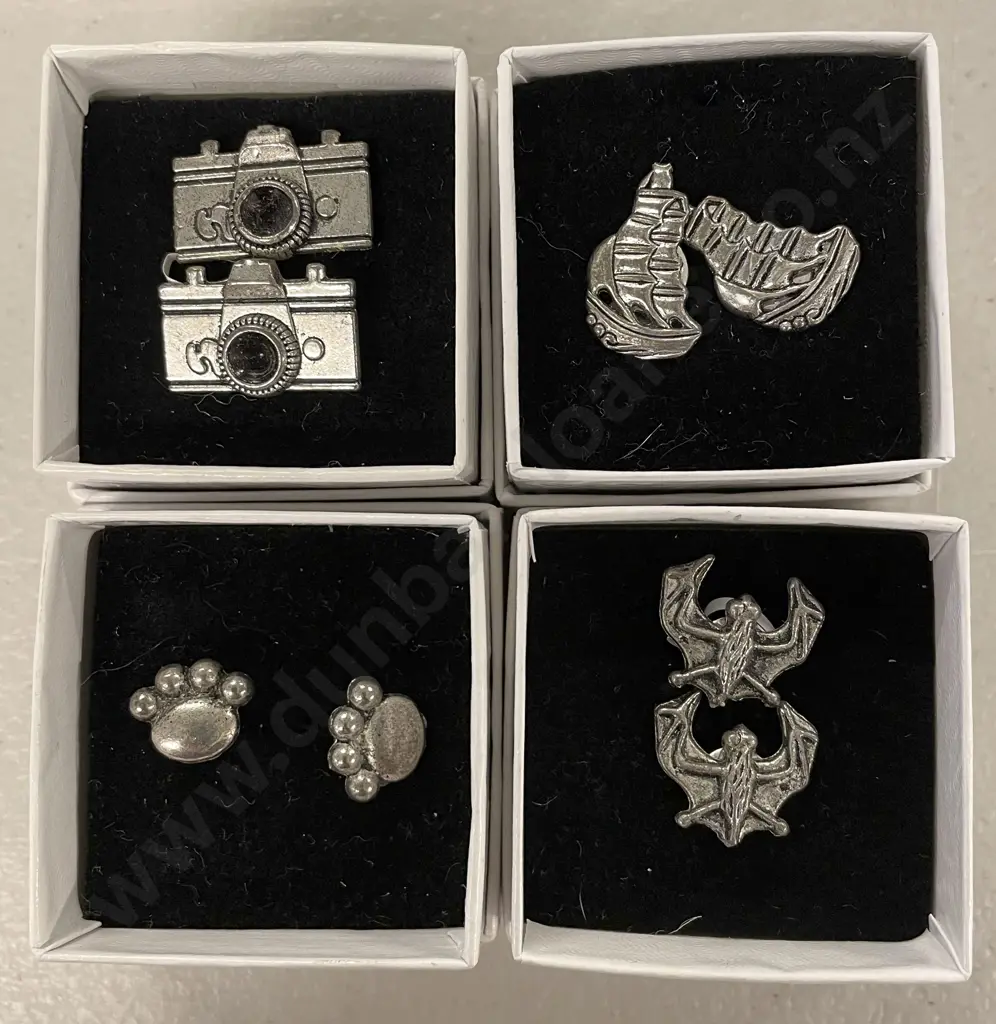 Four Pair White Metal Gents Cuff-Links Image 1++