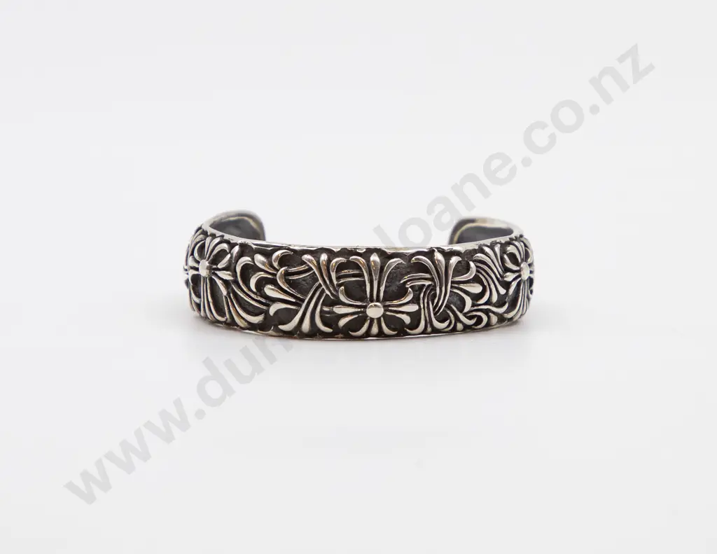 S/S Fancy Wrist Cuff Image 1++