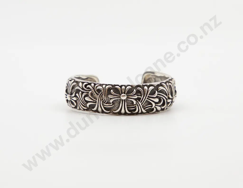 S/S Fancy Wrist Cuff Image 1++