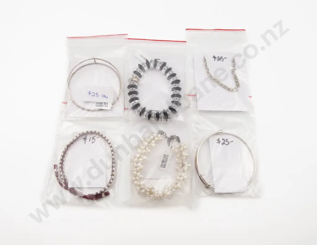 Six Various S/S and Pearl Bracelets Image 1++