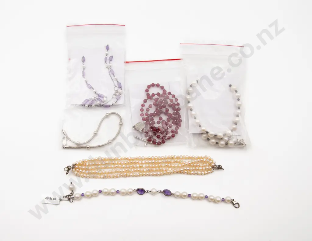 Three Various S/S Pearl and Gem Bracelets and Three Necklaces Image 1++