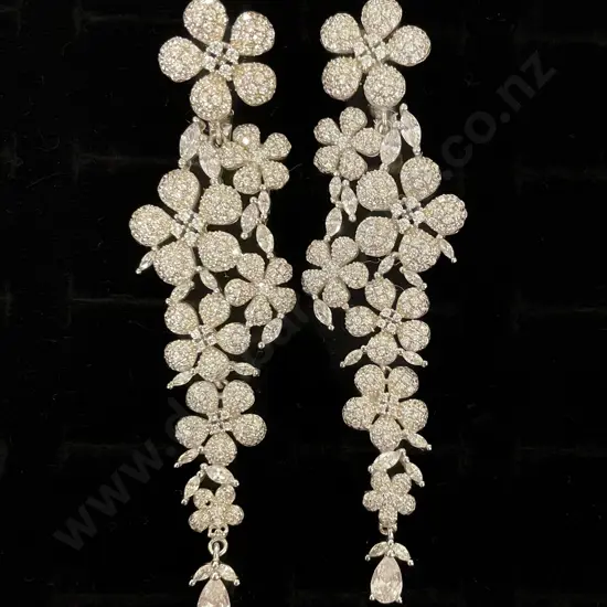 Pair S/S and Crystal Pendant Drop Earrings with Pendant