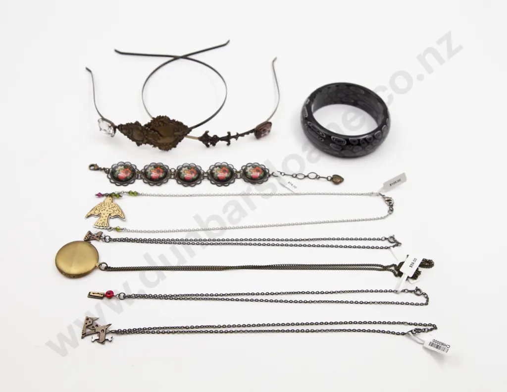 Assorted Five Necklaces/Pendants with two bracelets and two head bands Image 1++
