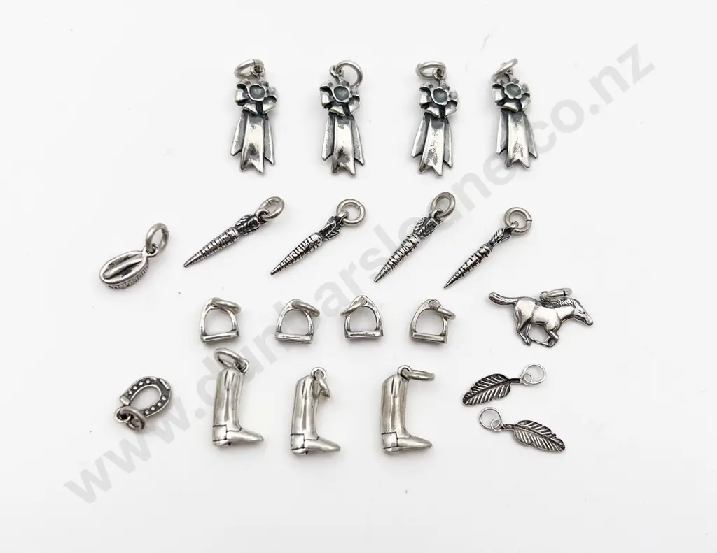 Twenty Assorted S/S Charms Image 1++
