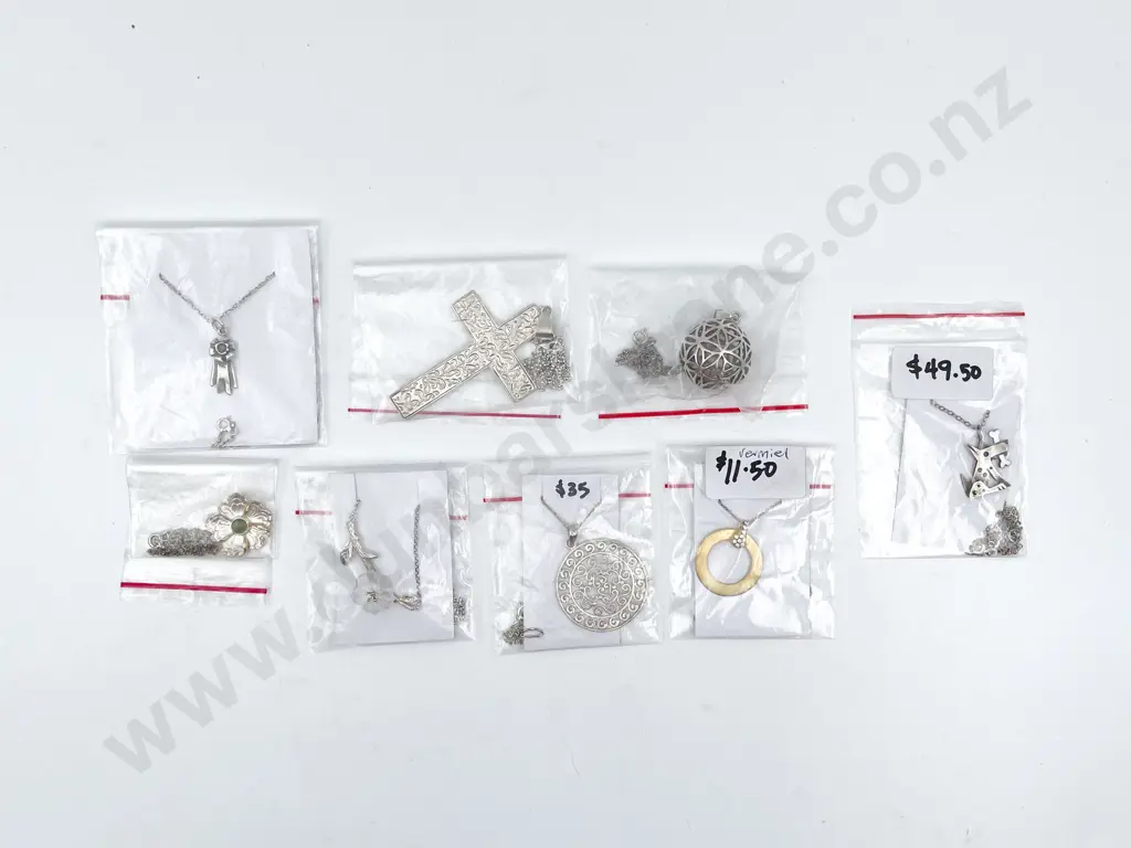 Eight S/S Pendants on Chain Image 1++