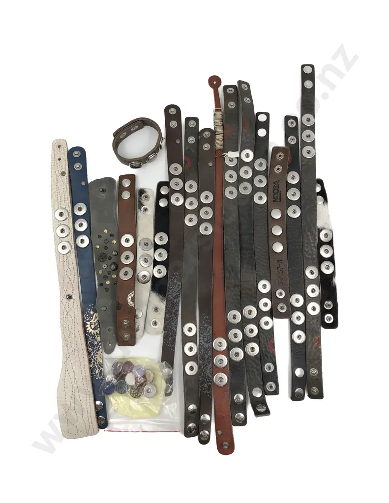 Qty Amsterdam Noosa Leather Wrist Bands Image 1++