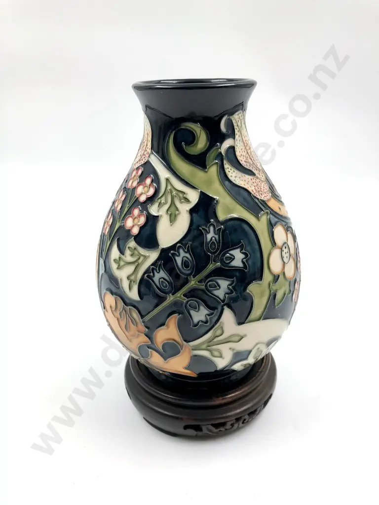 Moorcroft Vase Image 1++