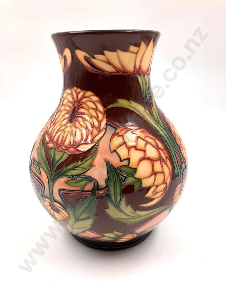 Moorcroft Vase Image 1++
