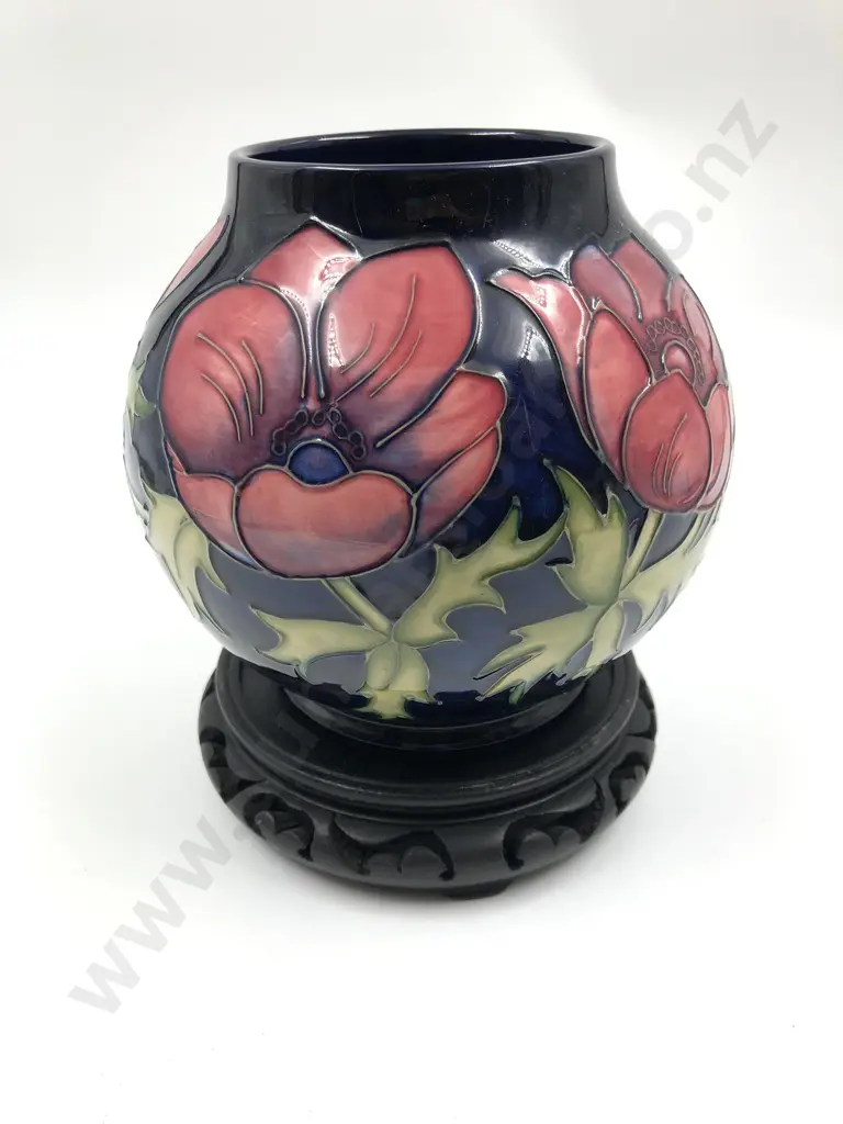 Moorcroft Vase Image 1++