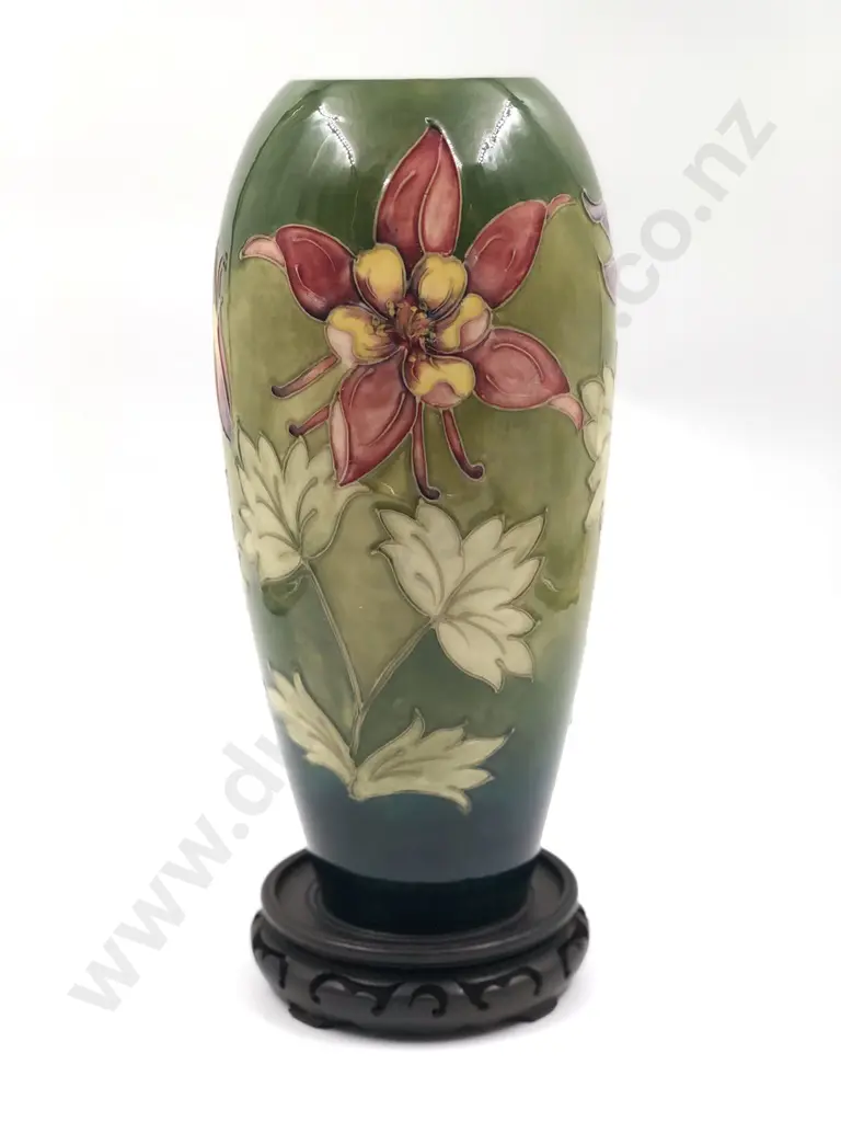 Moorcroft Vase Image 1++