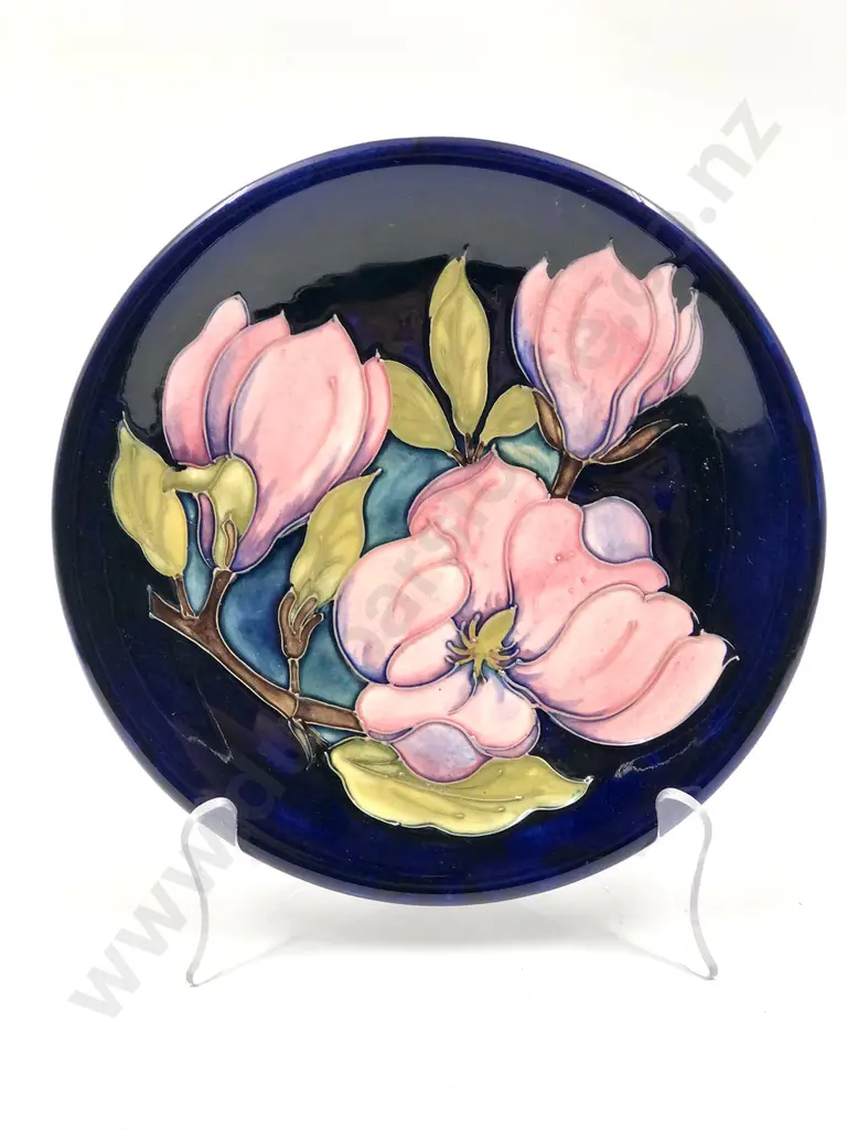 Moorcroft Plate Image 1++