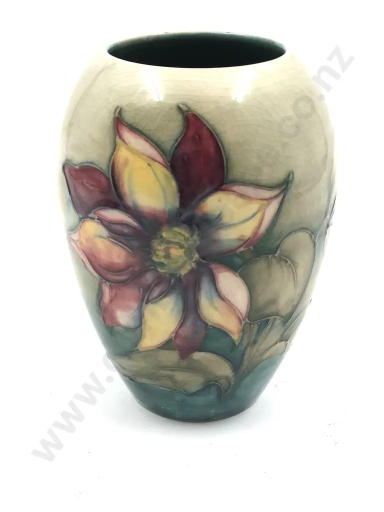 Moorcroft Vase Image 1++