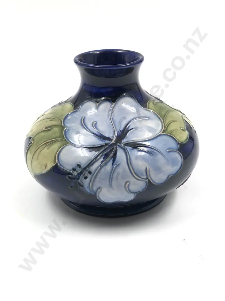 Moorcroft Vase Image 1++
