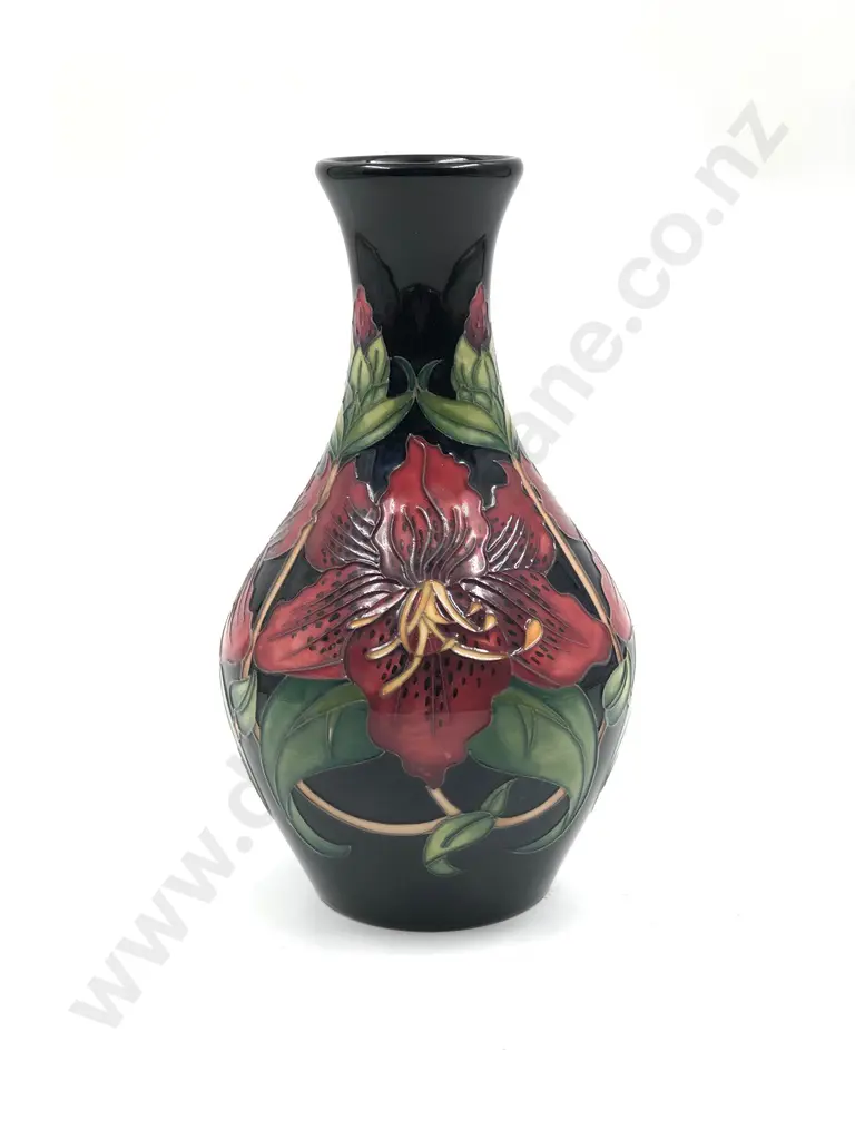 Moorcroft Vase Image 1++