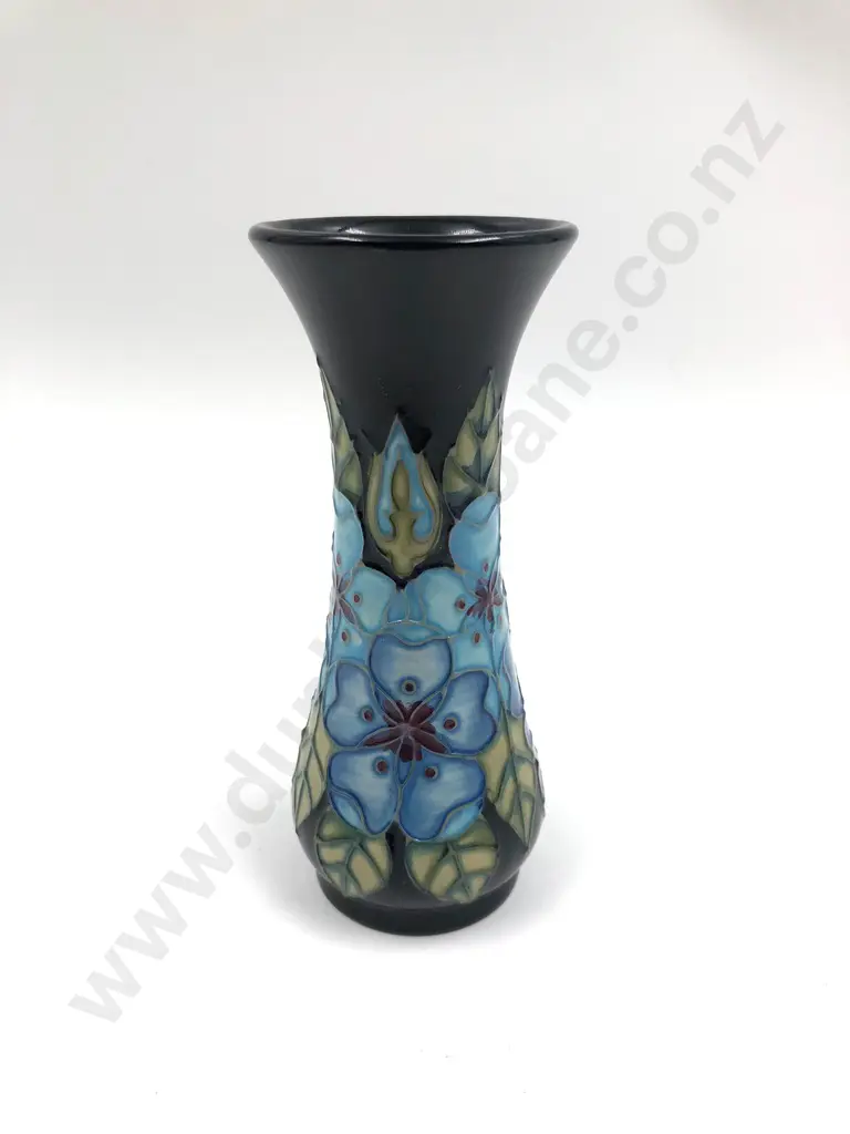 Moorcroft Vase Image 1++