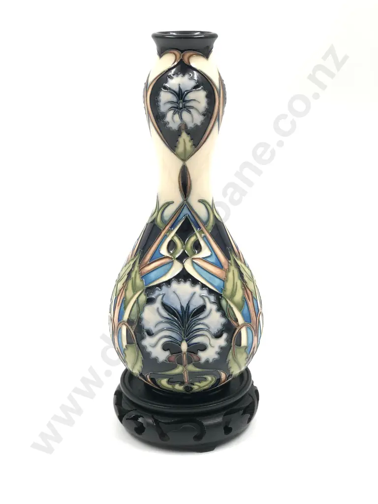 Moorcroft Vase Image 1++