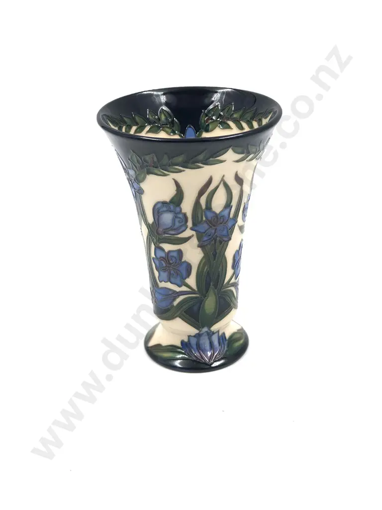 Moorcroft Vase Image 1++