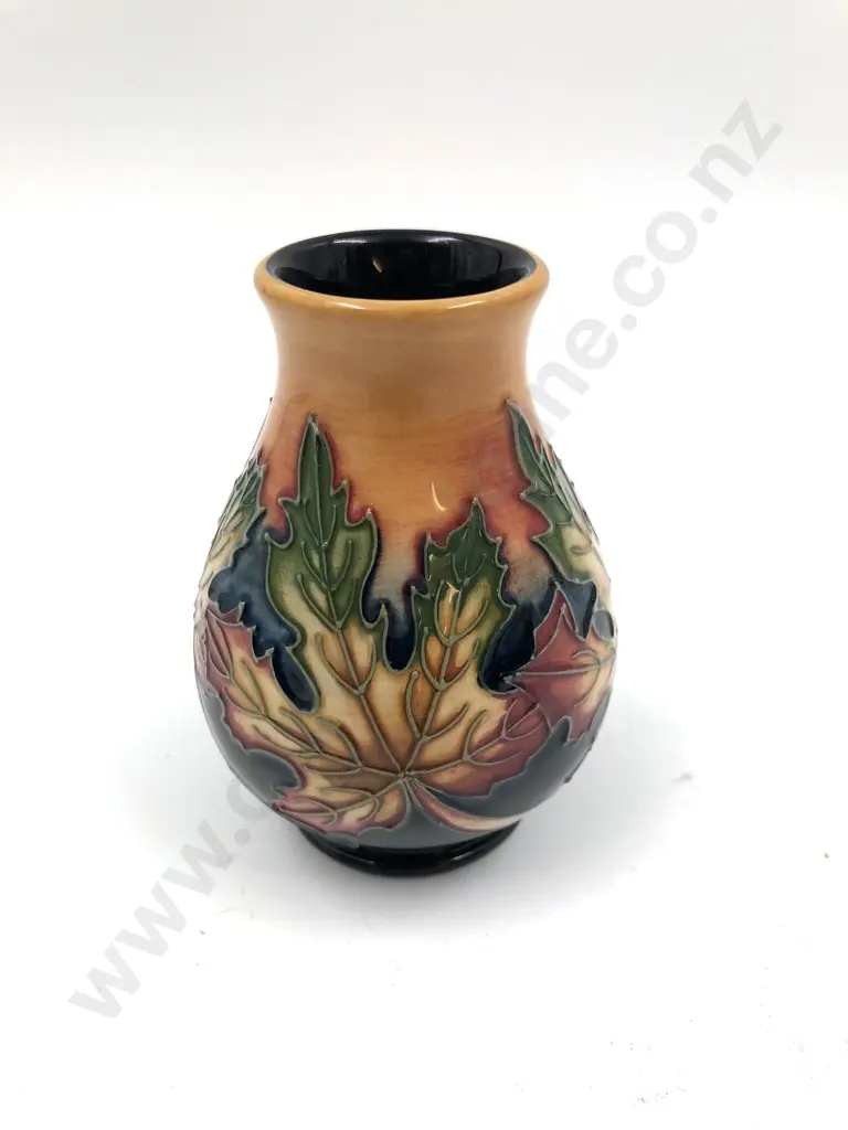 Moorcroft Vase Image 1++