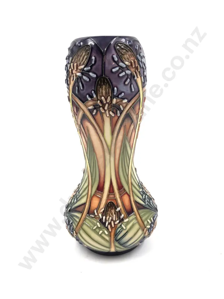 Moorcroft Vase Image 1++