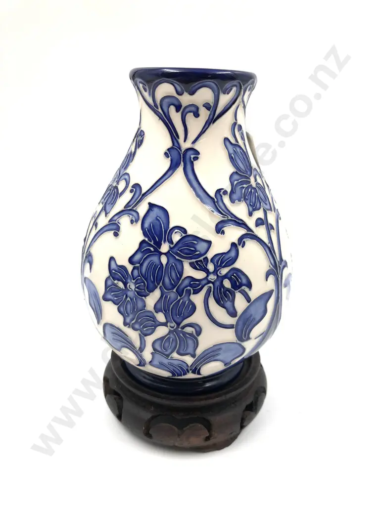 Moorcroft Vase Image 1++