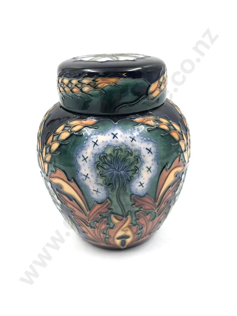 Moorcroft Vase Image 1++