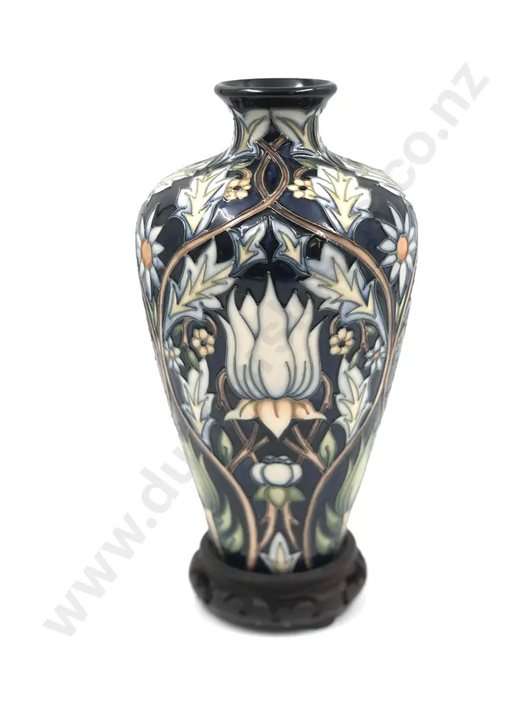 Moorcroft Vase Image 1++