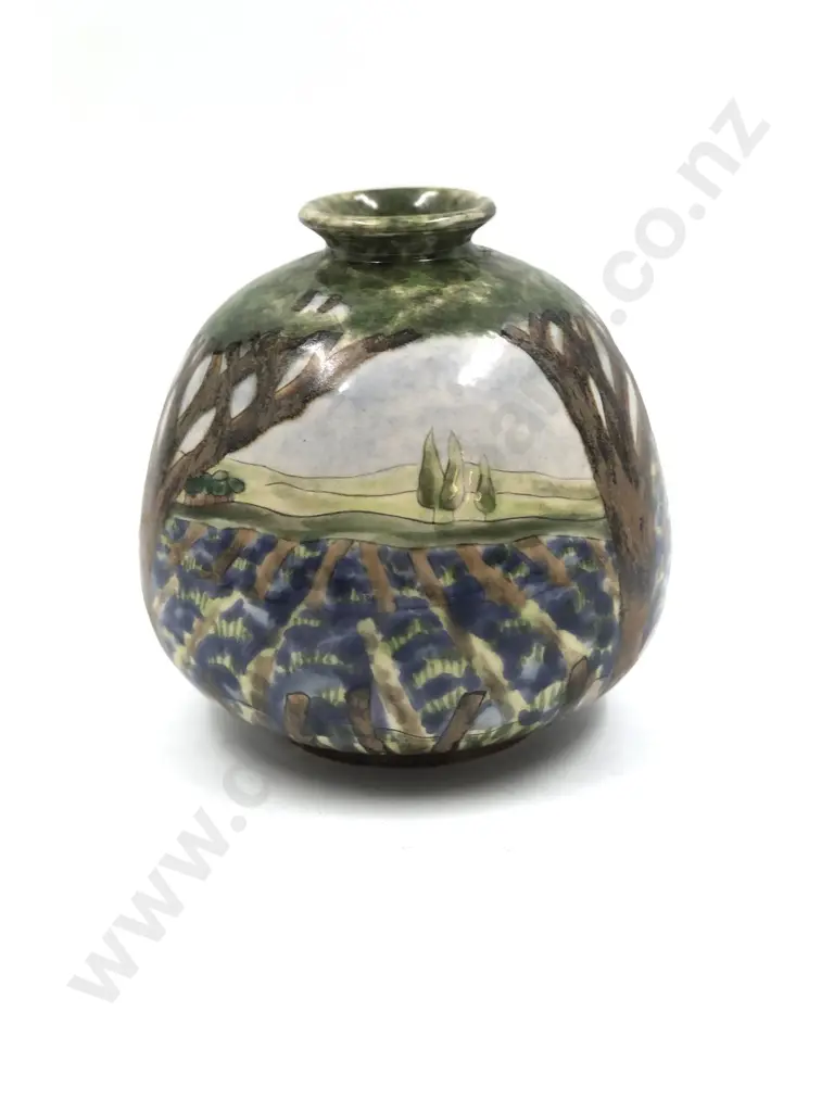 Cobridge Vase Image 1++