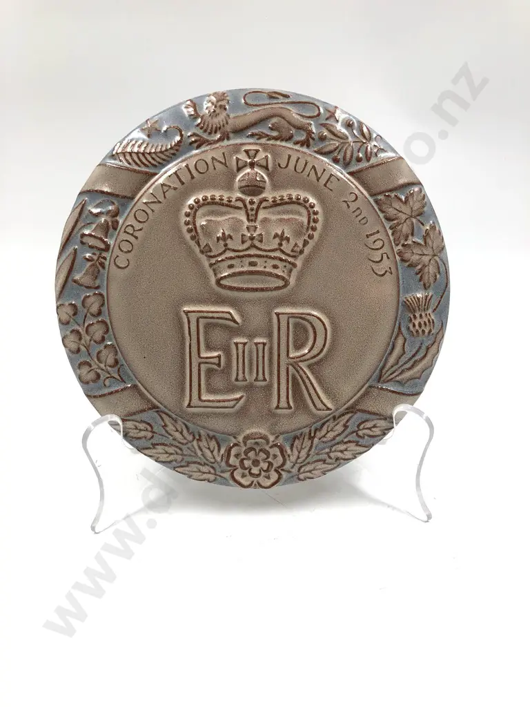 Burslem Pottery Commemorative Circular Tile Image 1++