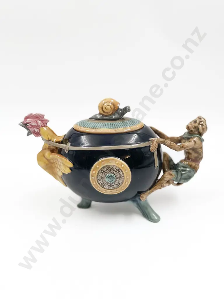 Minton Archive Collection "Cockerel and Monkey" Teapot Image 1++